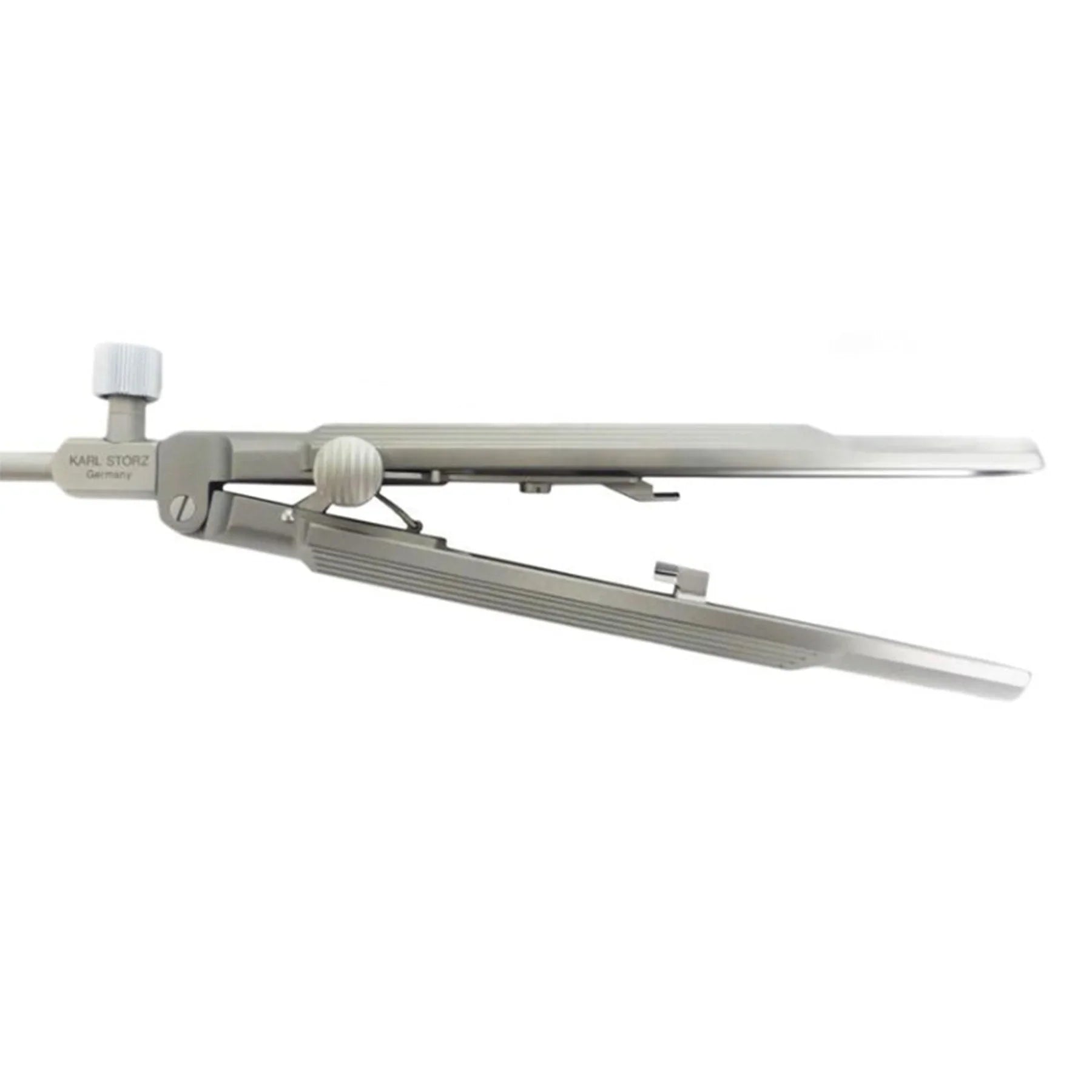 Storz Swolin Needle Holder, Convex/Concave, F/4.0 Suture with Ratchet | 26173SL - Needle Holder | CincyMed