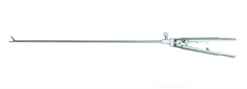 Storz Swolin Needle Holder, Convex/Concave, F/4.0 Suture with Ratchet | 26173SL - Needle Holder | CincyMed