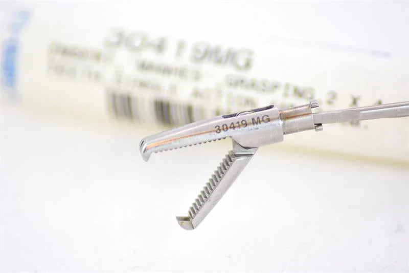 Storz S/A Manhes Grasping Insert, 5mm x 36cm | 30419MG - Laparoscopic Forceps | CincyMed