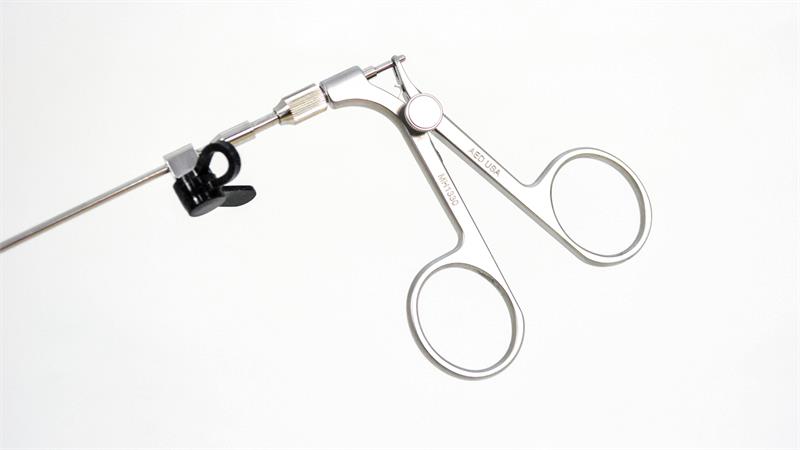 MH1330 Hystero Standard Grasper, Non-Rotatable, 3mm X 38cm, D/A - Semi-Rigid Forceps | CincyMed
