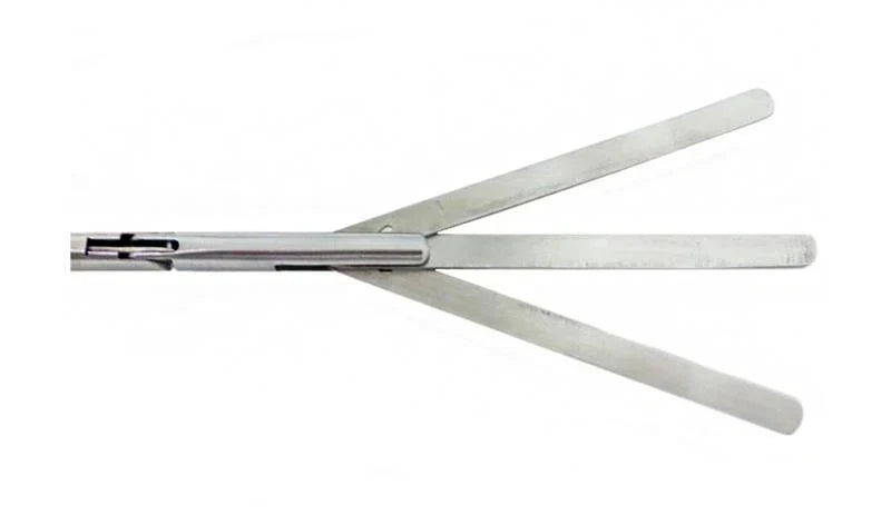 Lap Pro Fan Retractor, 3 Blade Fan, 5mm | RF1671 - Laparoscopy Retractors | CincyMed
