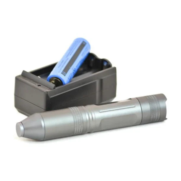 Portable LED Light Source | Solar 2010 - Energy, Camera & Imaging | CincyMed